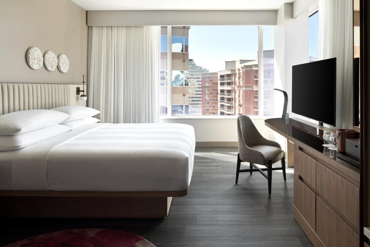 Marriott Downtown At Marriott Hq Hotel